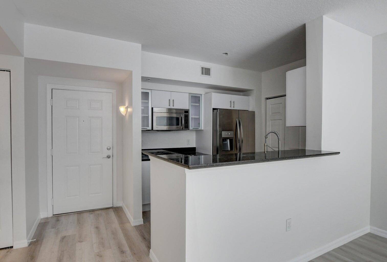 700 E Boynton Beach Boulevard # 403, Boynton Beach FL 33435 photo 4