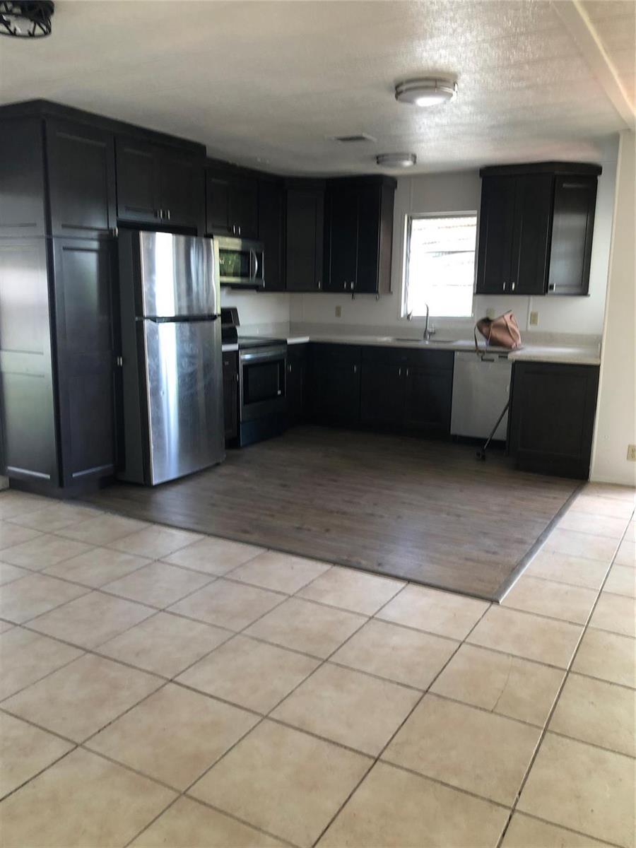 8608 SW 17th Street, Davie FL 33324 photo 2
