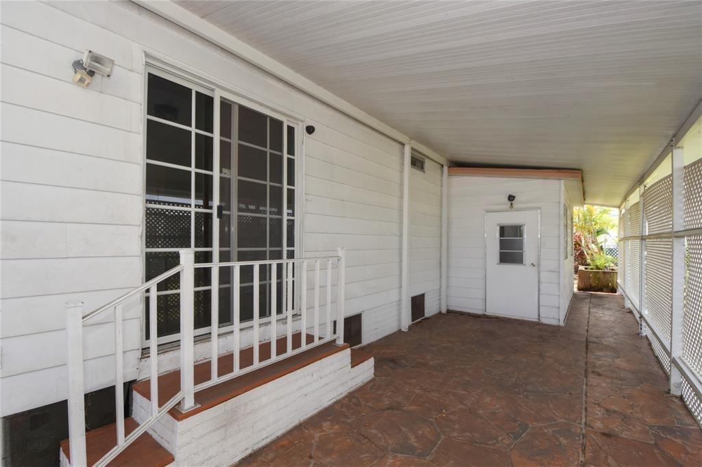 8608 SW 17th Street, Davie FL 33324 photo 4