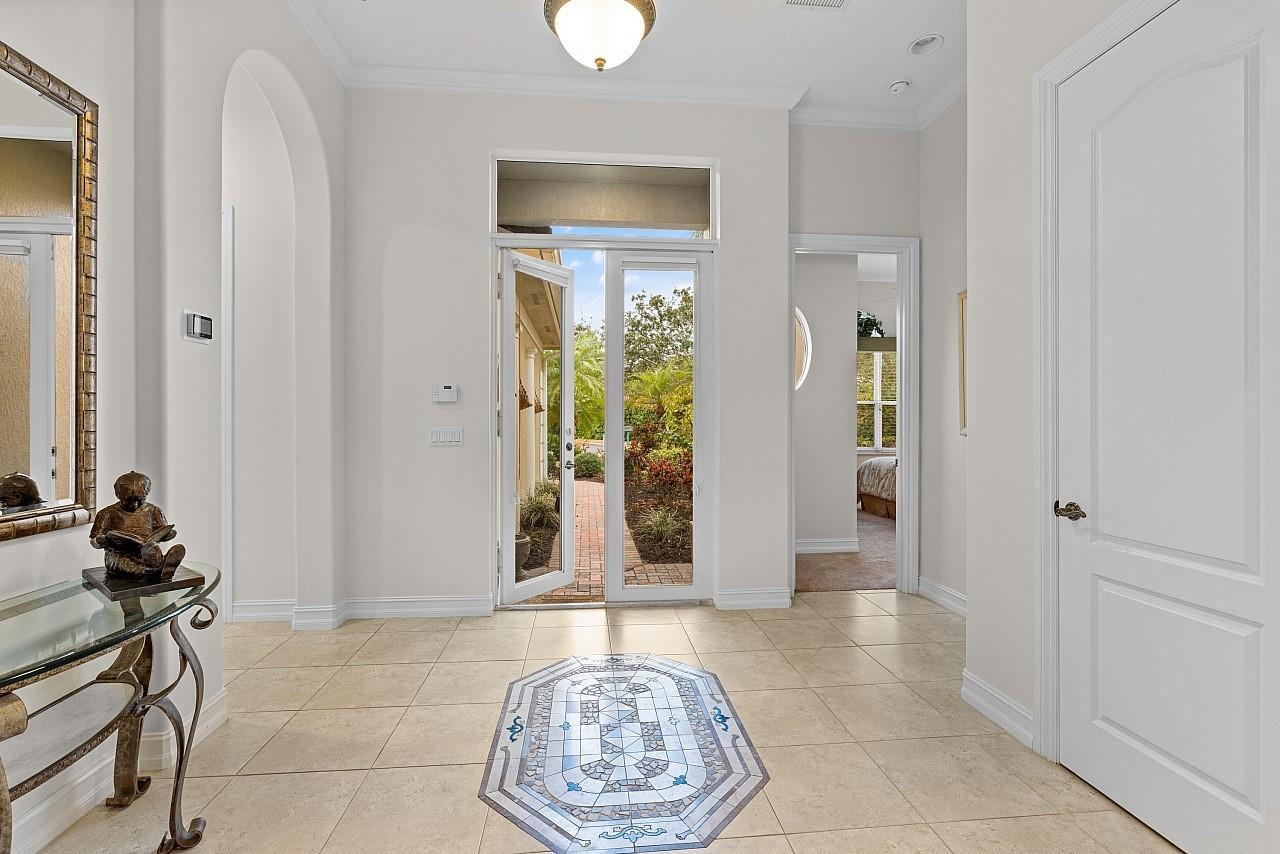 1274 River Reach Drive, Vero Beach FL 32967 photo 2