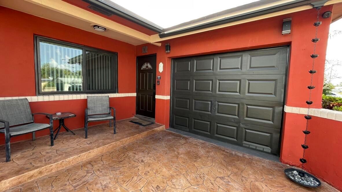 9282 NW 24th Place, Sunrise FL 33322 photo 3