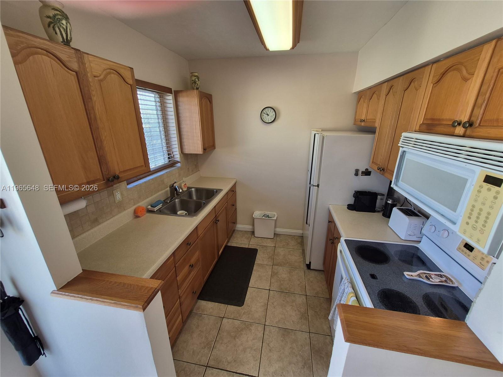 520 Euclid Ave # 8, Miami Beach FL 33139 photo 5