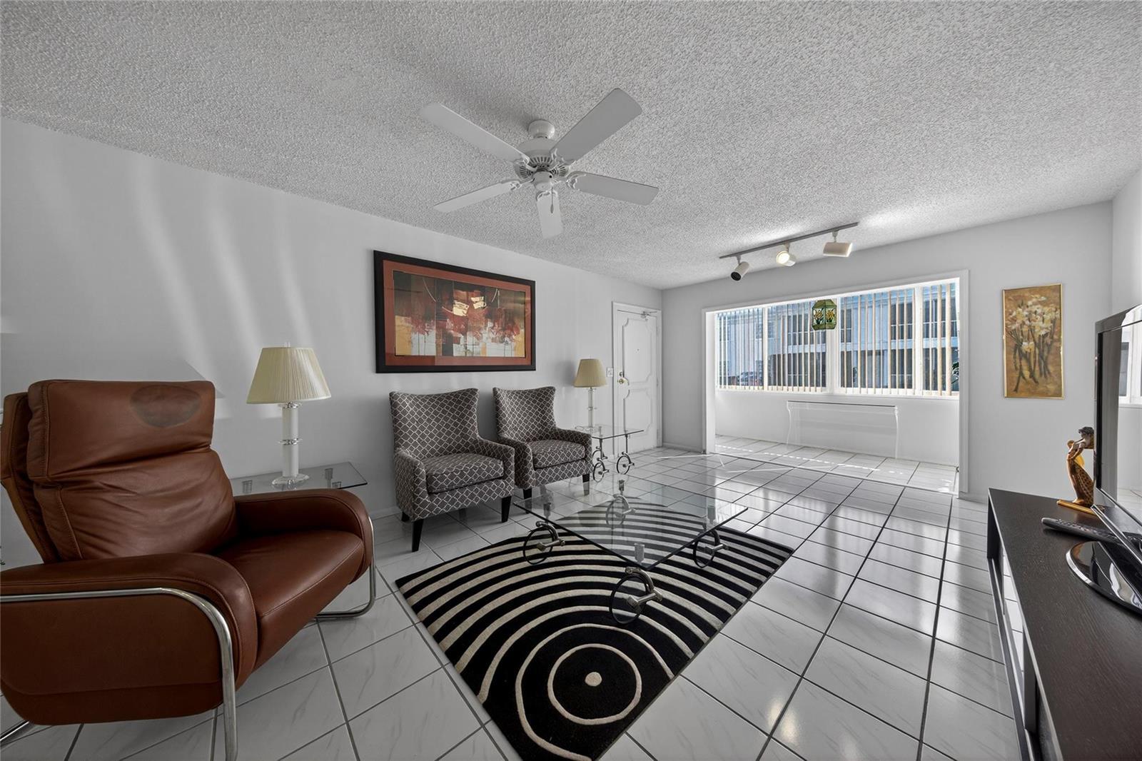 6253 Bay Club Drive # 1, Fort Lauderdale FL 33308 photo 2