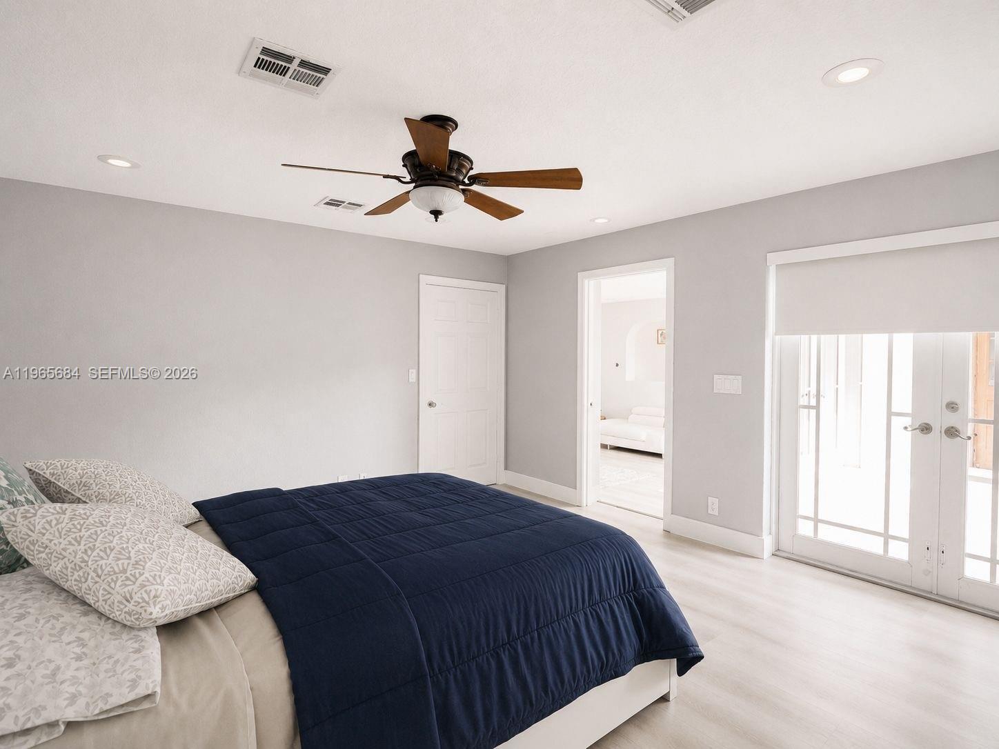 901 SW 121 AVE, Davie FL 33325 photo 3