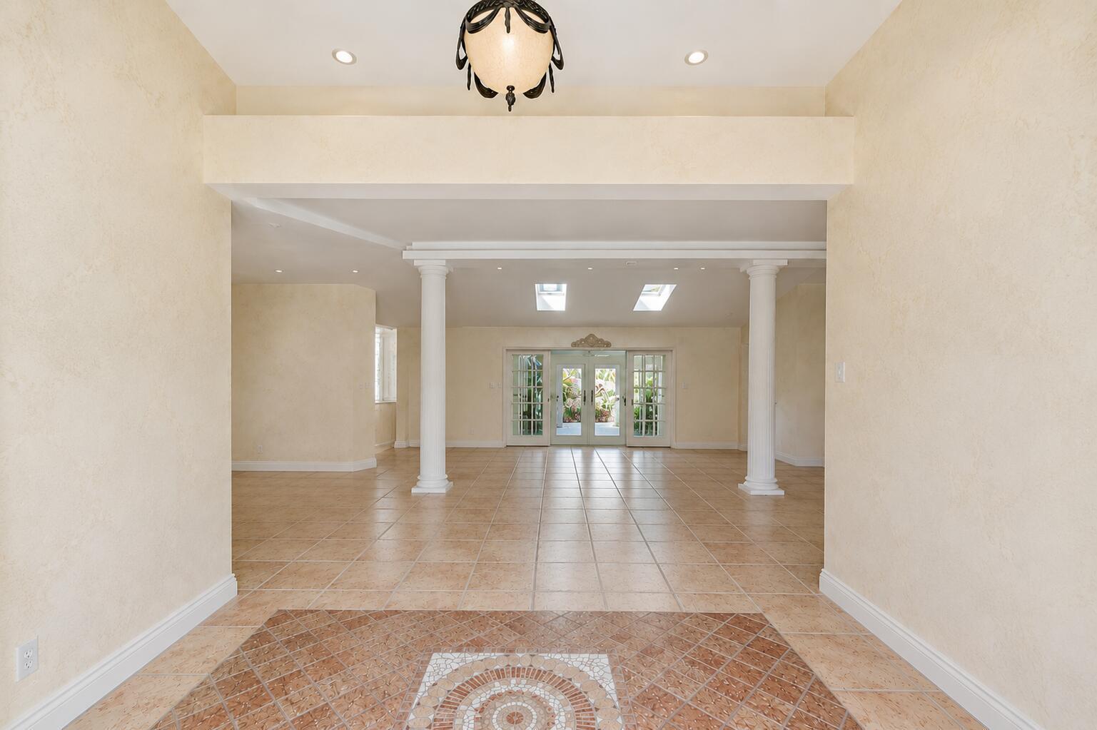 2525 NE 21st Court, Fort Lauderdale FL 33305 photo 5