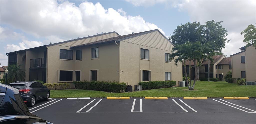 527 Shady Pine Way # A2, FL 33415 photo 3