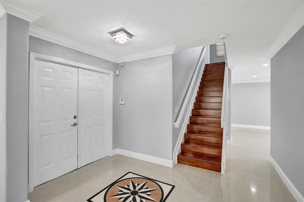 2355 NW 138th Drive, Sunrise FL 33323 photo 3