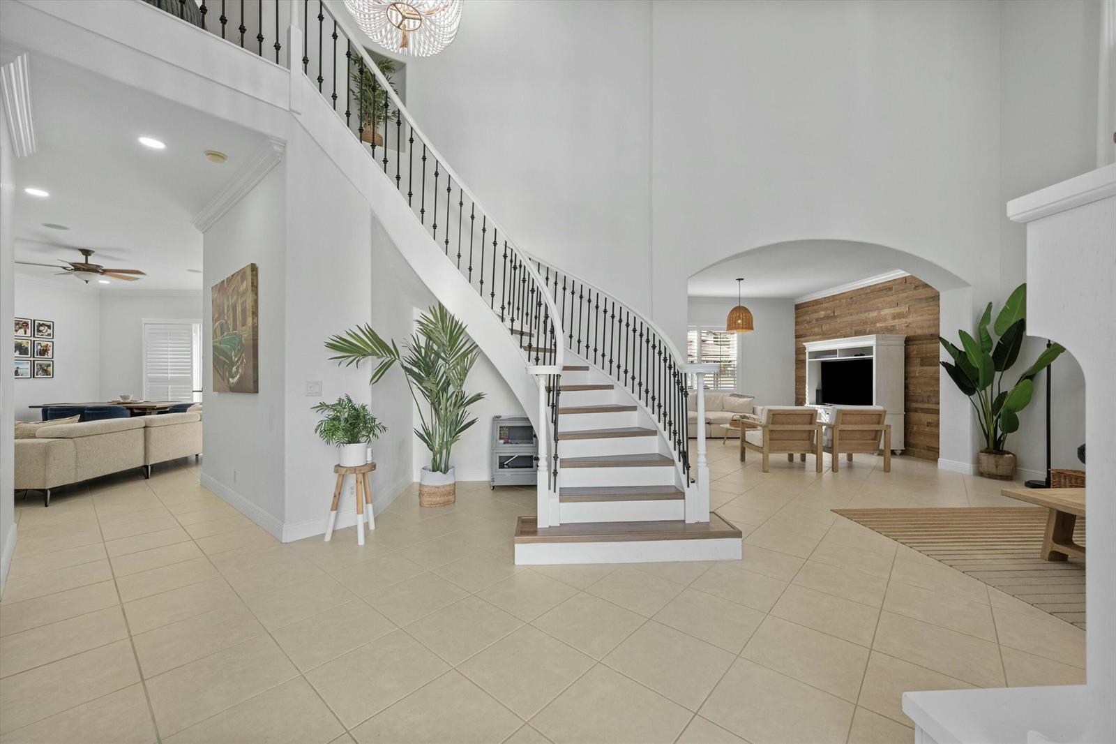 1386 Beacon Circle, Wellington FL 33414 photo 2