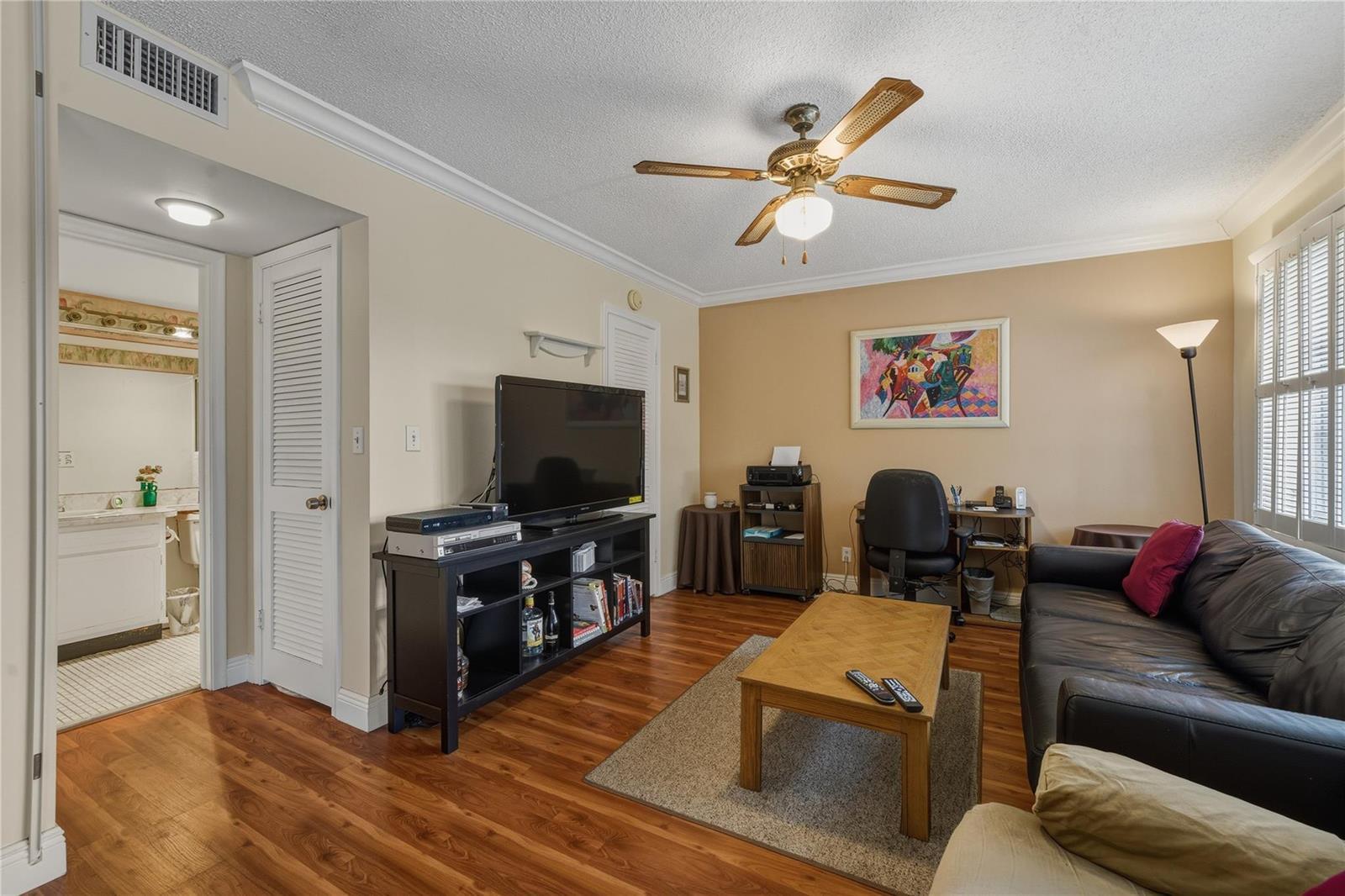 691 S Hollybrook Drive # 304, Pembroke Pines FL 33025 photo 3