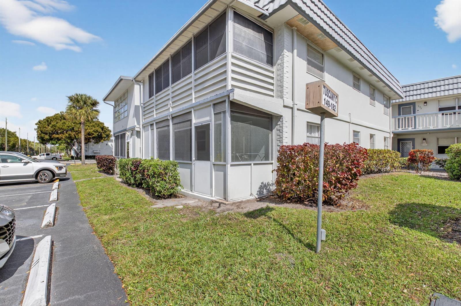 152 Tuscany # C, Delray Beach FL 33446