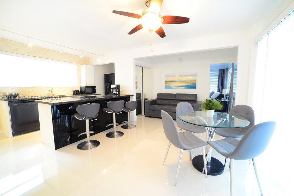 Hollywood, FL 33019 photo 2