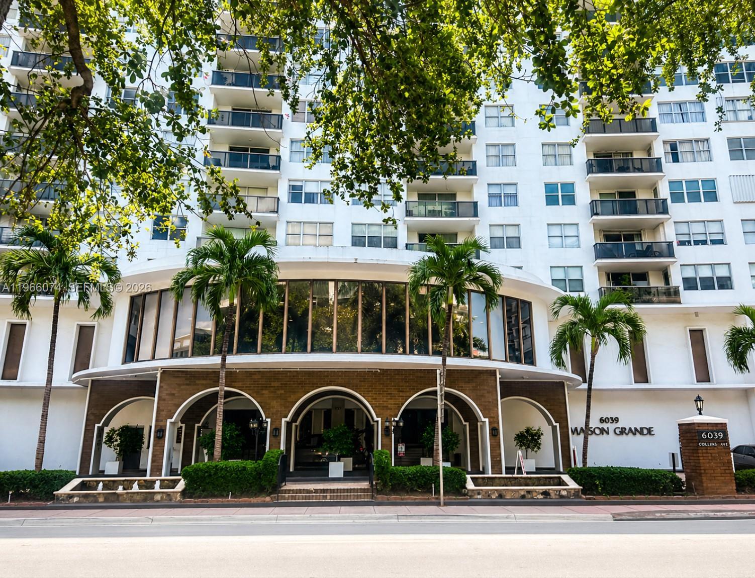 6039 Collins Ave # 1625, Miami Beach FL 33140 photo 4