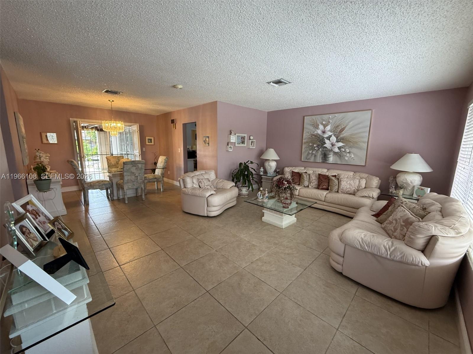 4012 SW 102 court, Miami FL 33165 photo 3