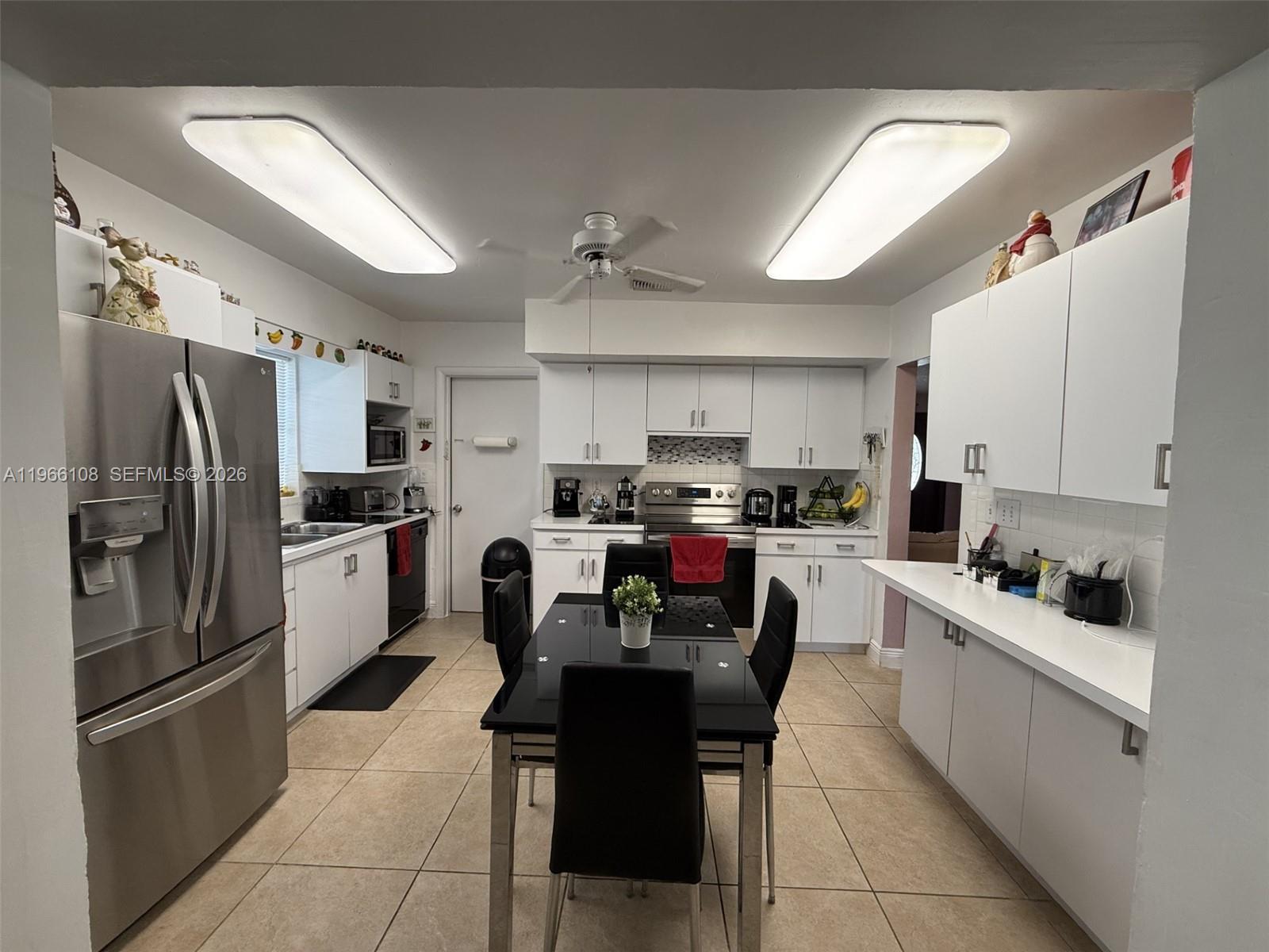 4012 SW 102 court, Miami FL 33165 photo 4