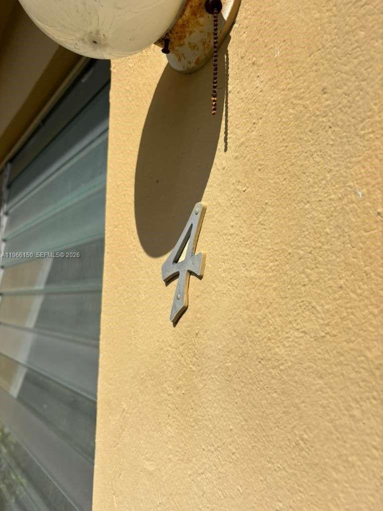 301 Sharar Ave # 4, Opa-Locka FL 33054