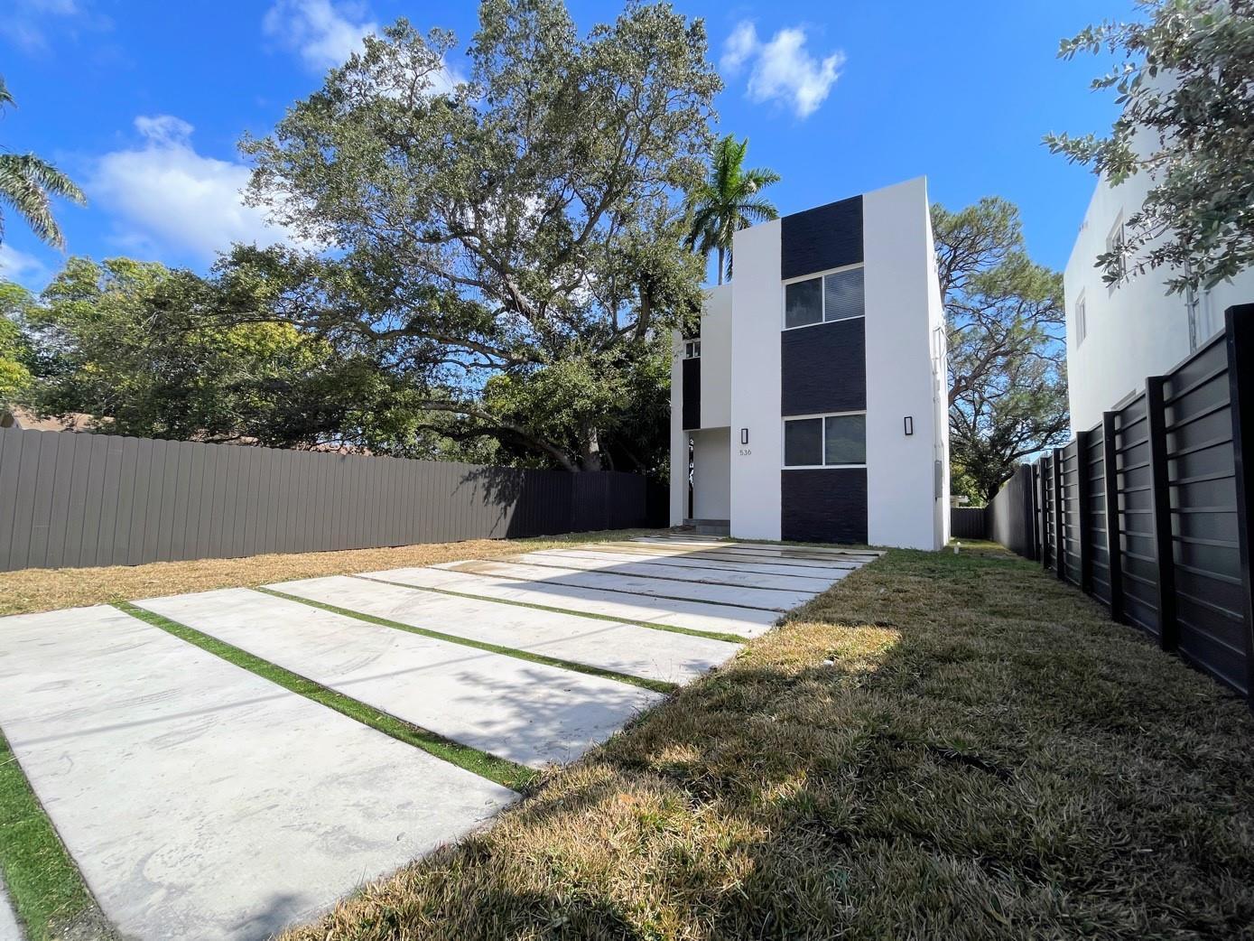 536 NW 13th Avenue, Fort Lauderdale FL 33311