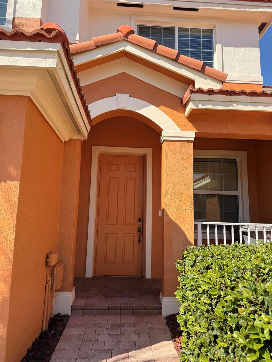 7189 Briella Drive, Boynton Beach FL 33437 photo 2