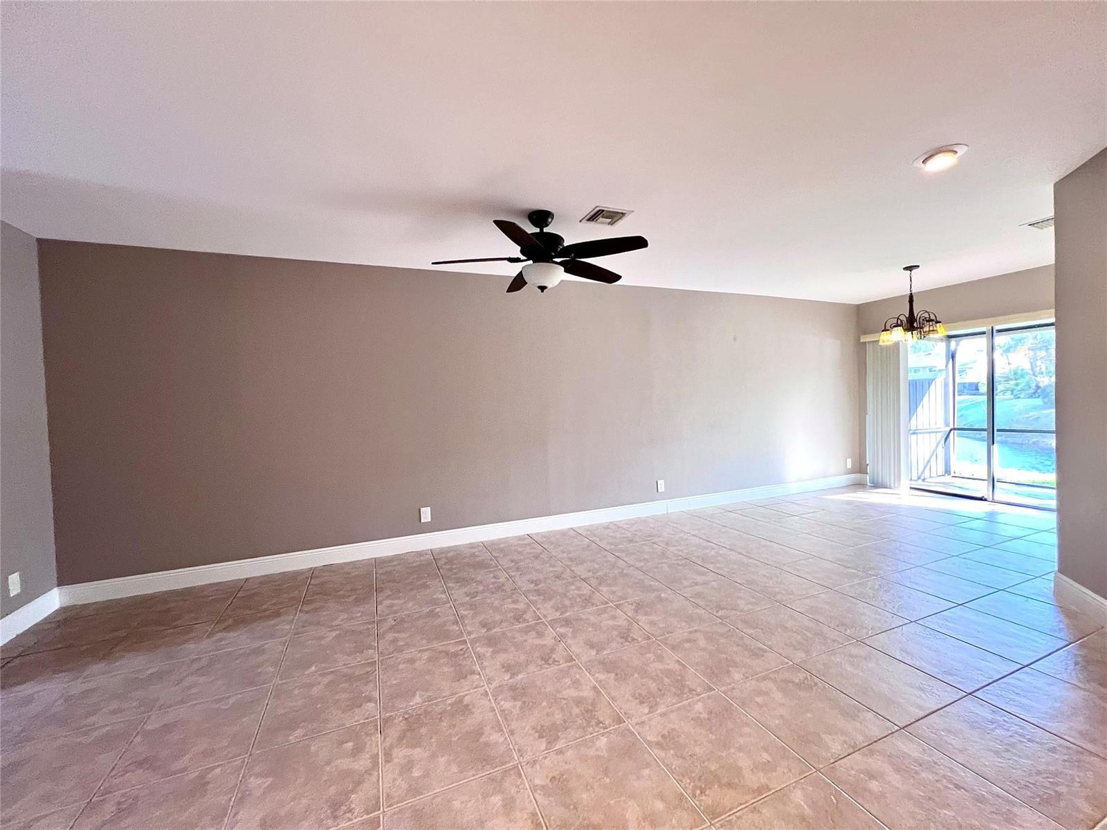 2246 Discovery Circle, Deerfield Beach FL 33442 photo 3