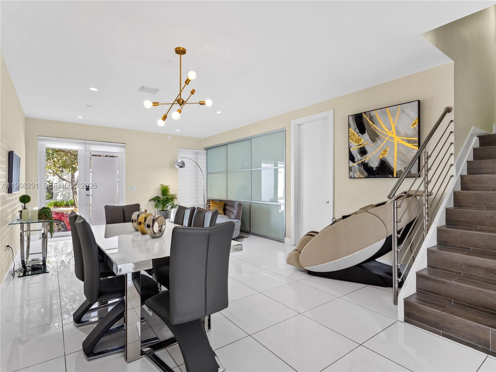 6420 NW 105th Pl, Doral FL 33178 photo 2
