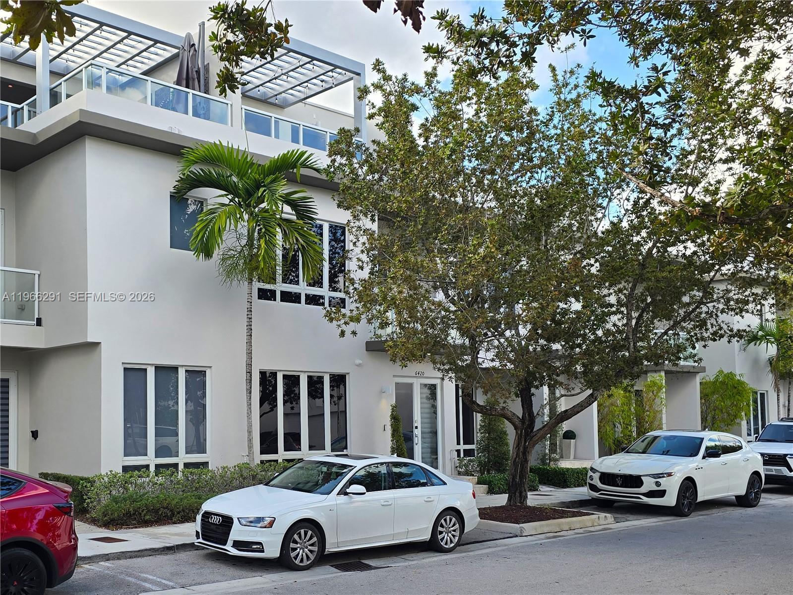 6420 NW 105th Pl, Doral FL 33178 photo 5