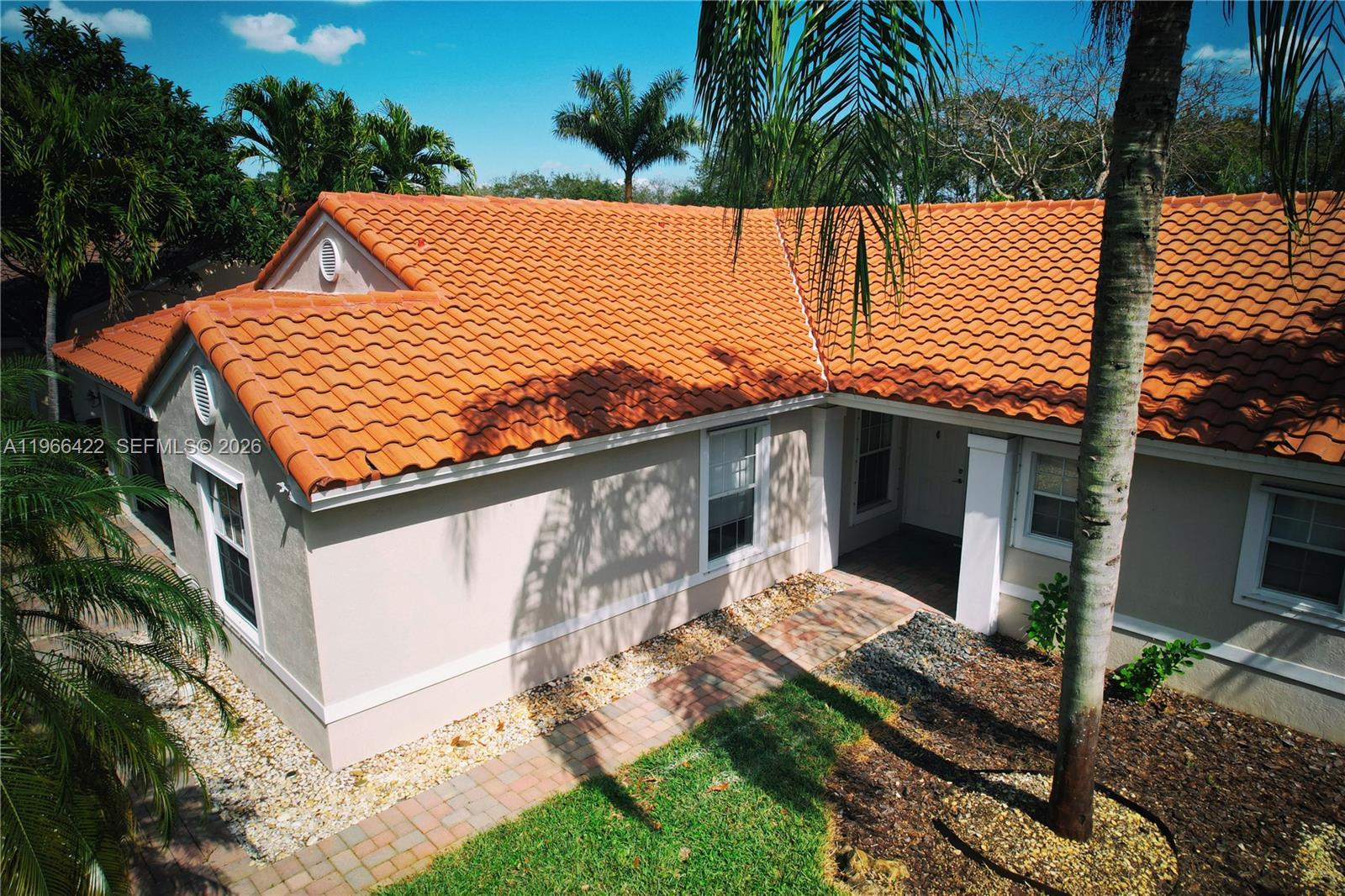 1941 SW 126th  AVE, Miramar FL 33027 photo 4
