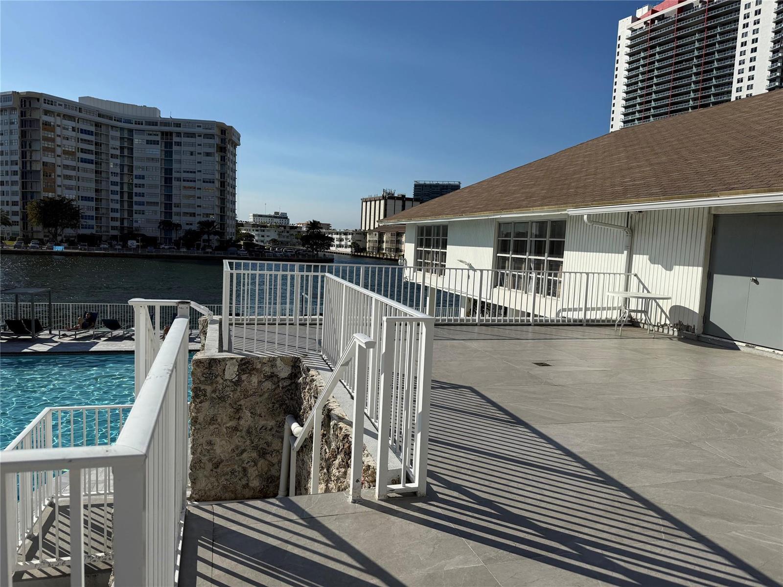 1849 S Ocean Drive, Hallandale Beach FL 33009 photo 2