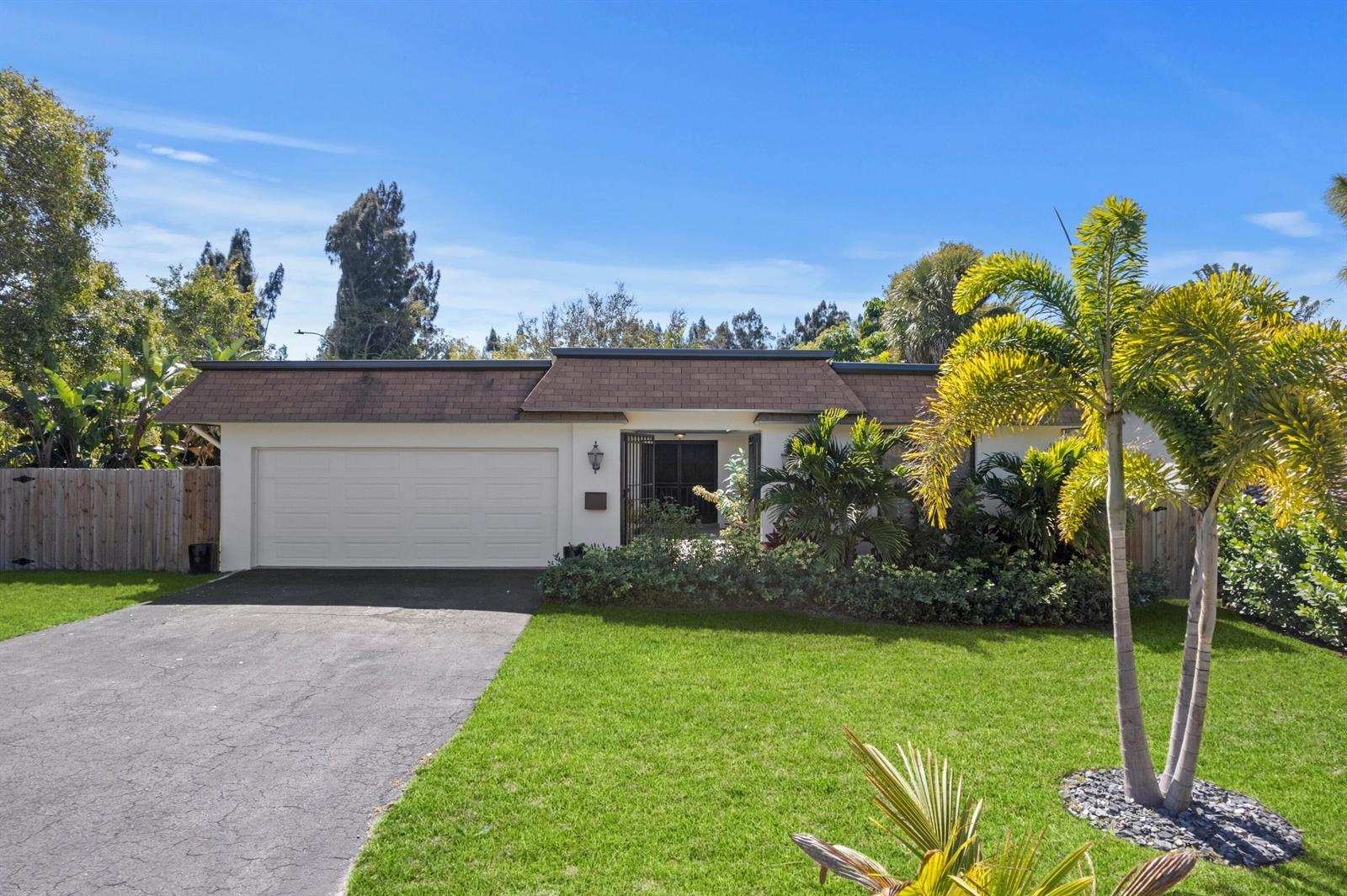 486 NW 1st Street, Boca Raton FL 33432