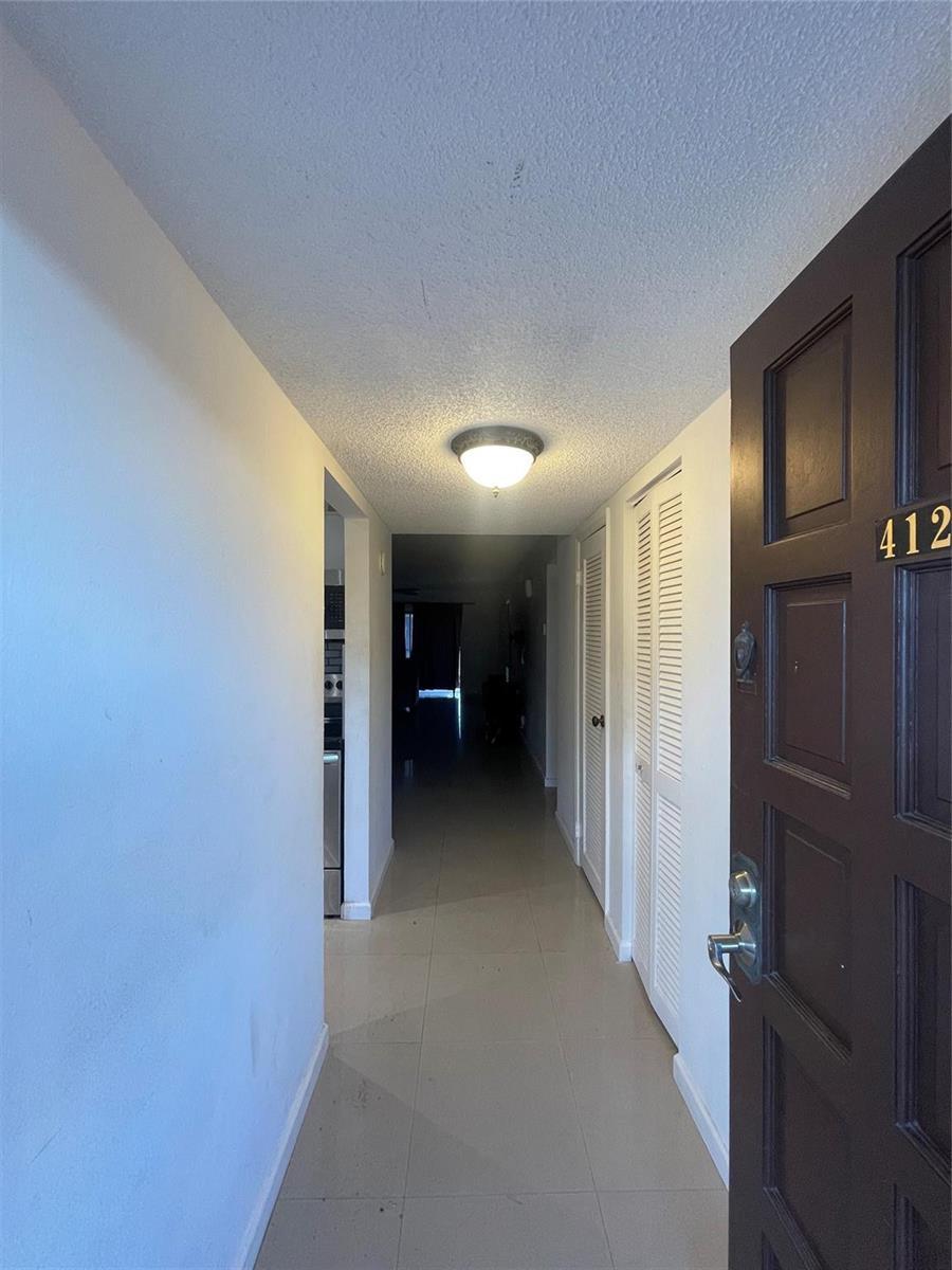 6300 S Falls Circle Drive # 412, Lauderhill FL 33319 photo 4