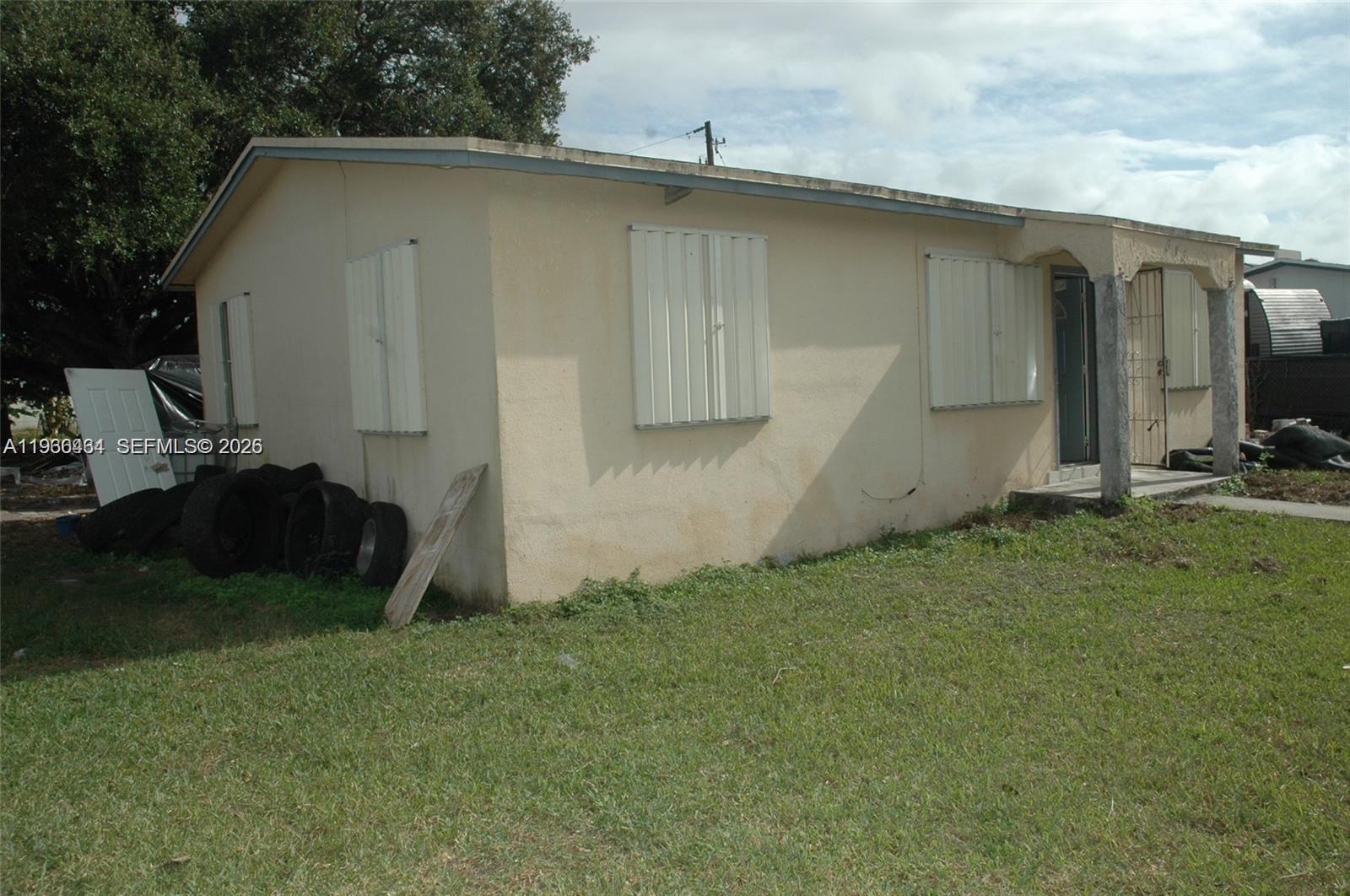 813 6th ave, Florida City FL 33034 photo 2