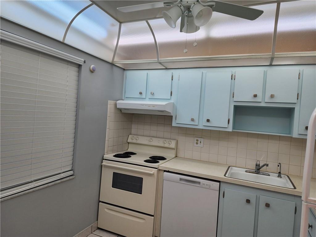1005 Country Club Drive # 207, Margate FL 33063 photo 3