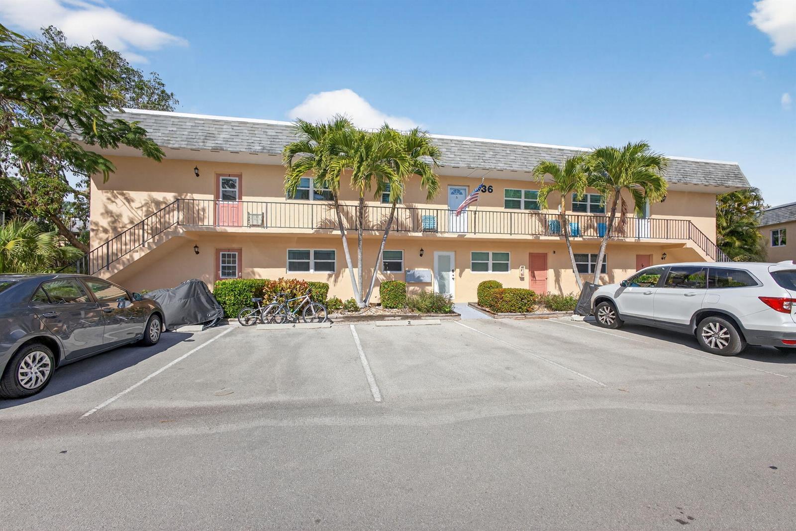 2950 SE Ocean Blvd Boulevard, Stuart FL 34996 photo 2