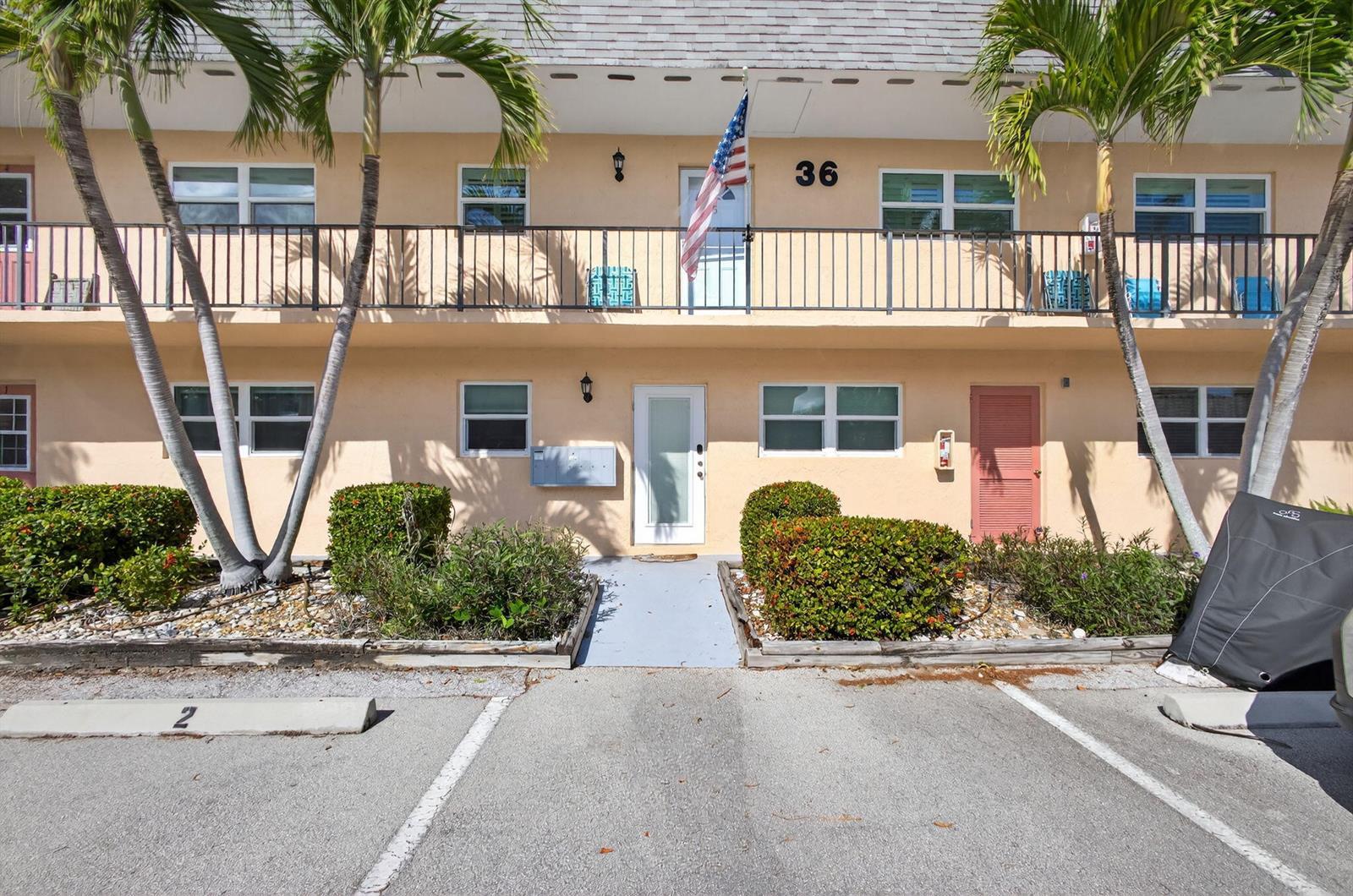 2950 SE Ocean Blvd Boulevard, Stuart FL 34996