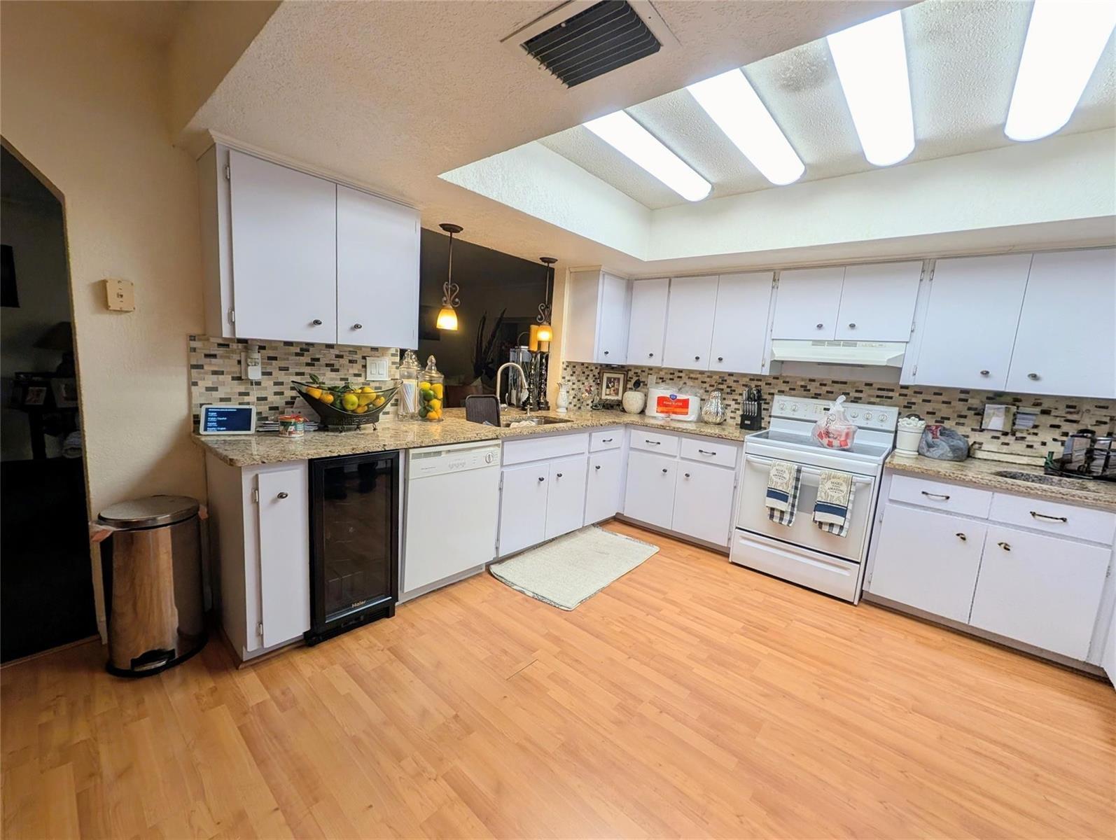 3651 NW 29th Street, Lauderdale Lakes FL 33311 photo 5