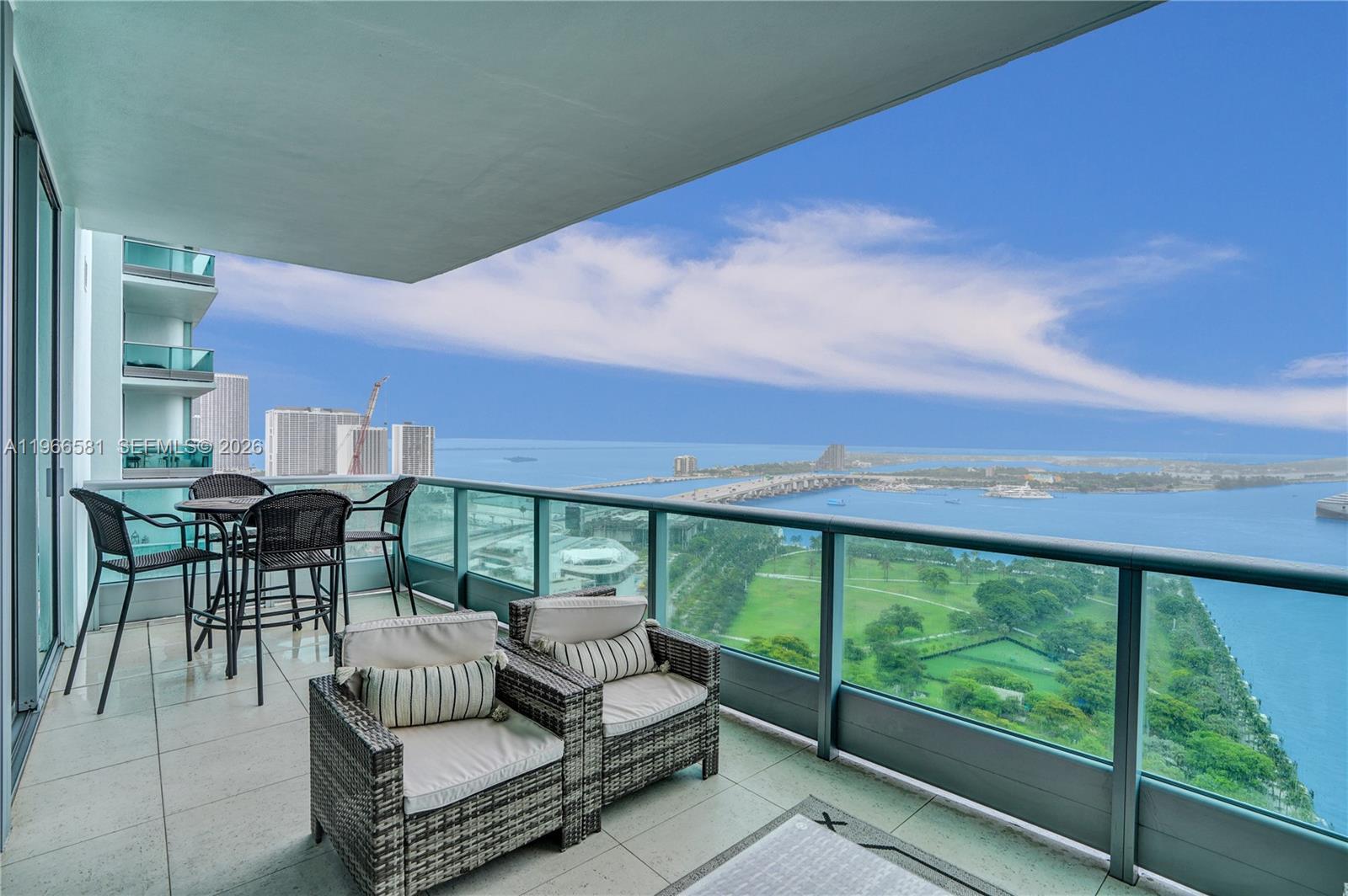 900 Biscayne Blvd # 2907, Miami FL 33132 photo 2