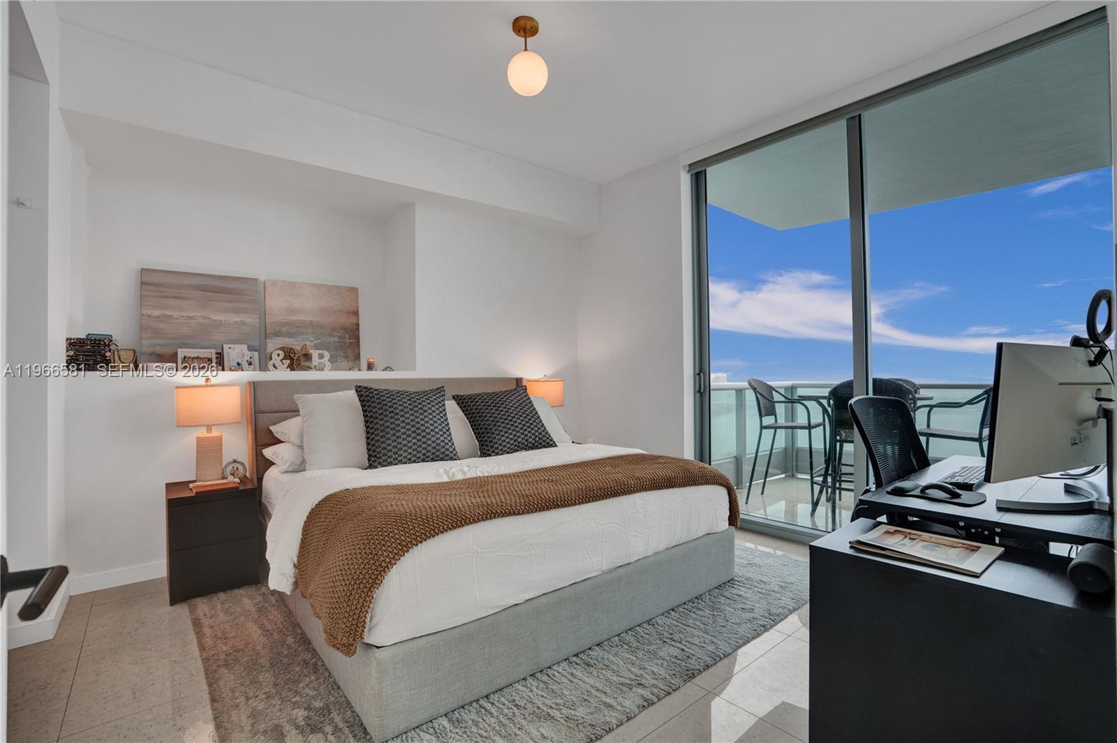 900 Biscayne Blvd # 2907, Miami FL 33132 photo 4