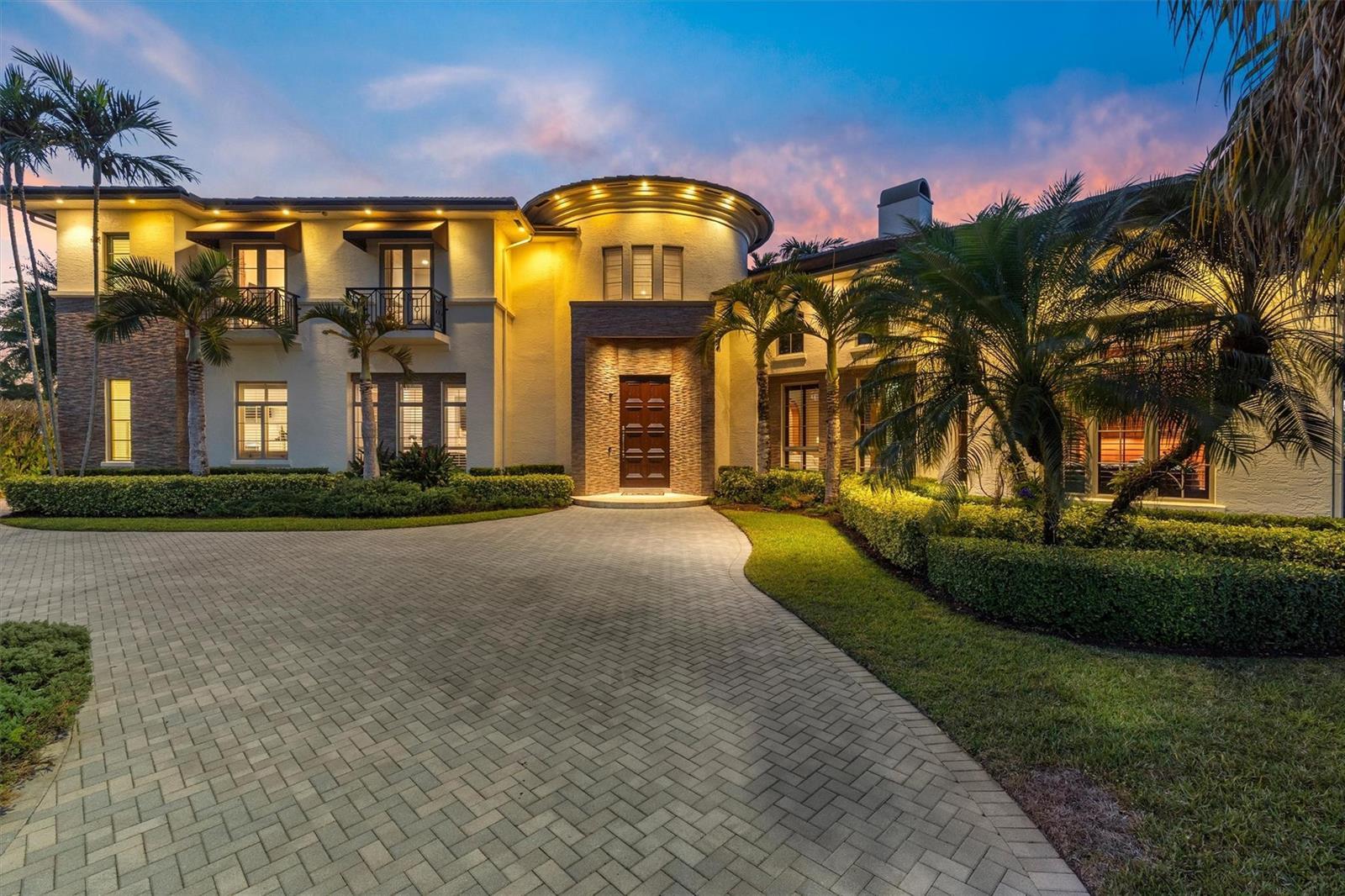 369 Sweet Bay Avenue, Plantation FL 33324 photo 2