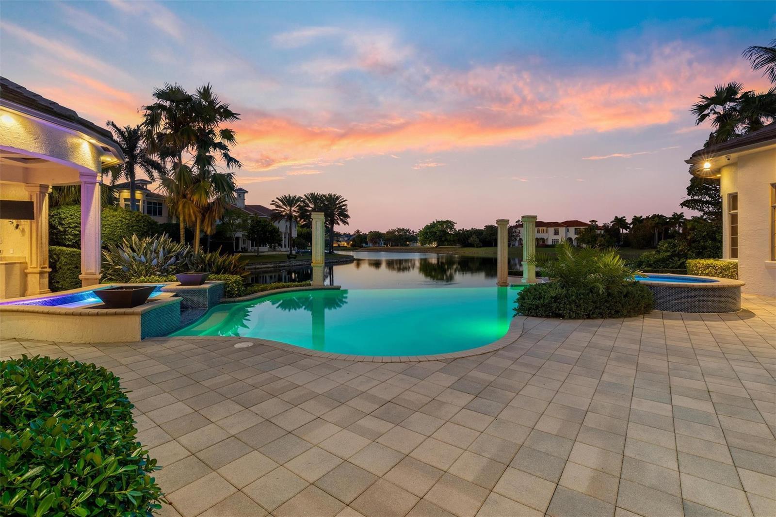 369 Sweet Bay Avenue, Plantation FL 33324 photo 4