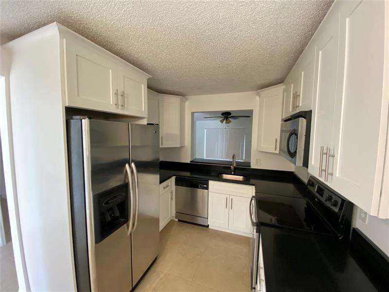 23466 SW 57th Avenue # 504, Boca Raton FL 33428 photo 2