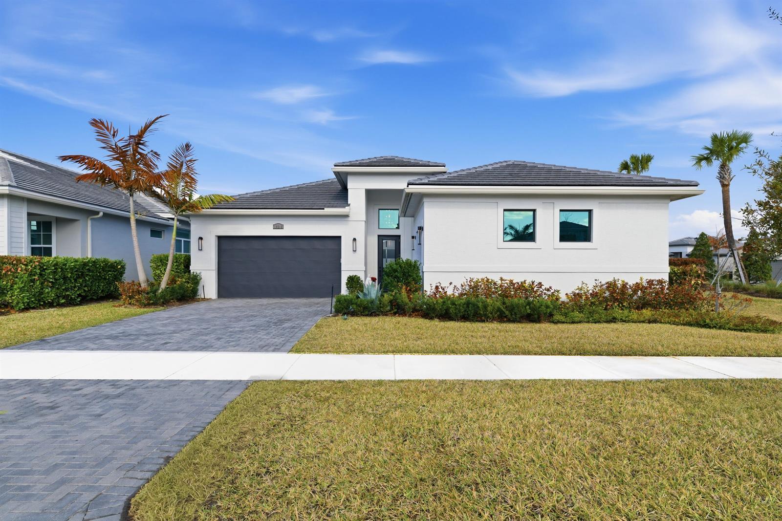 10212 SW Latium Way, Port St. Lucie FL 34987
