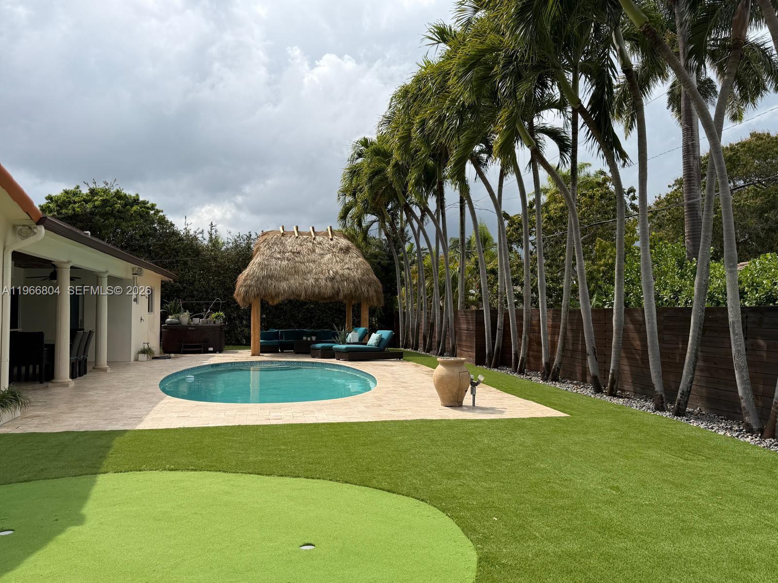 1201 Washington St, Hollywood FL 33019 photo 5