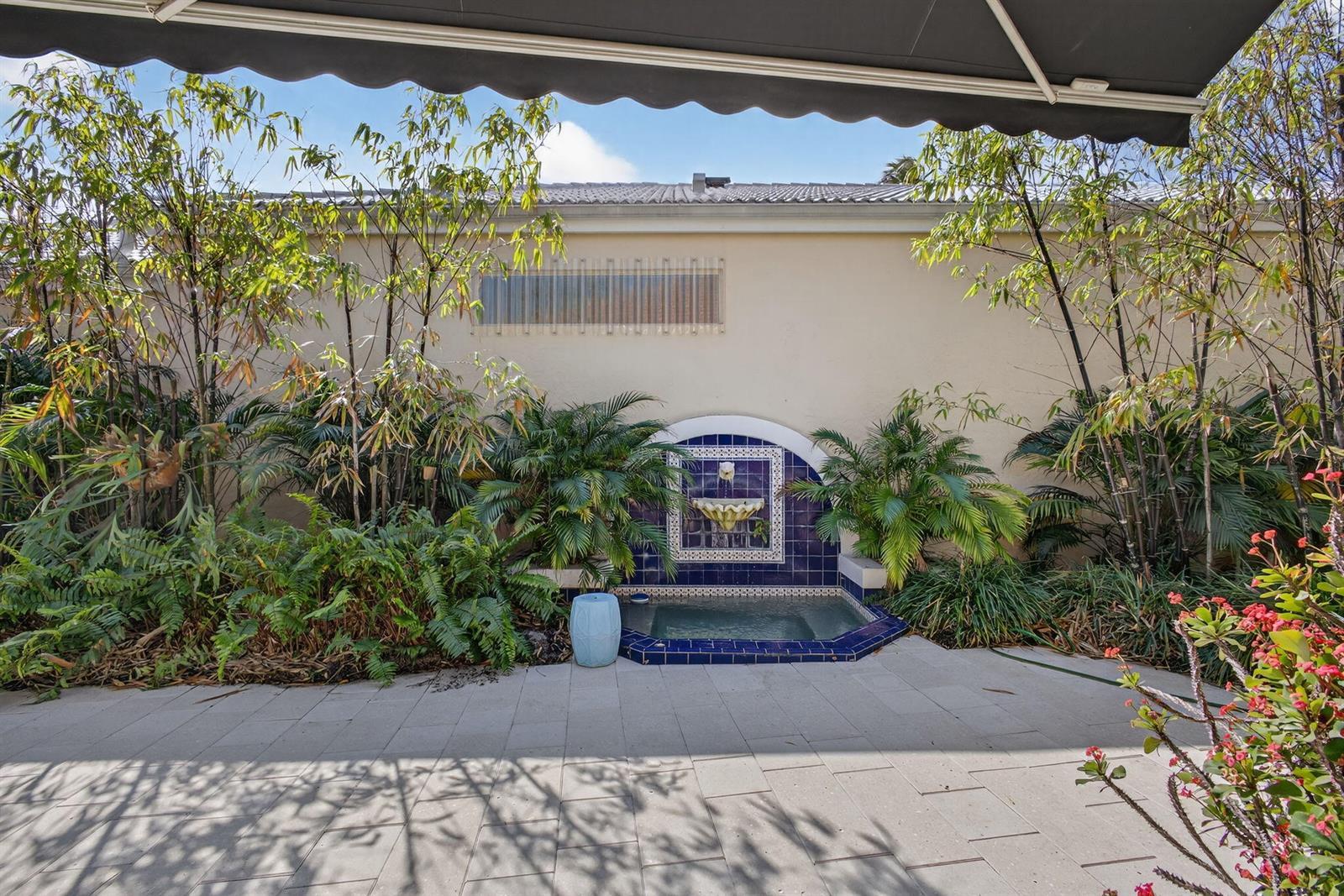 203 Coral Cay Terrace, Palm Beach Gardens FL 33418 photo 3