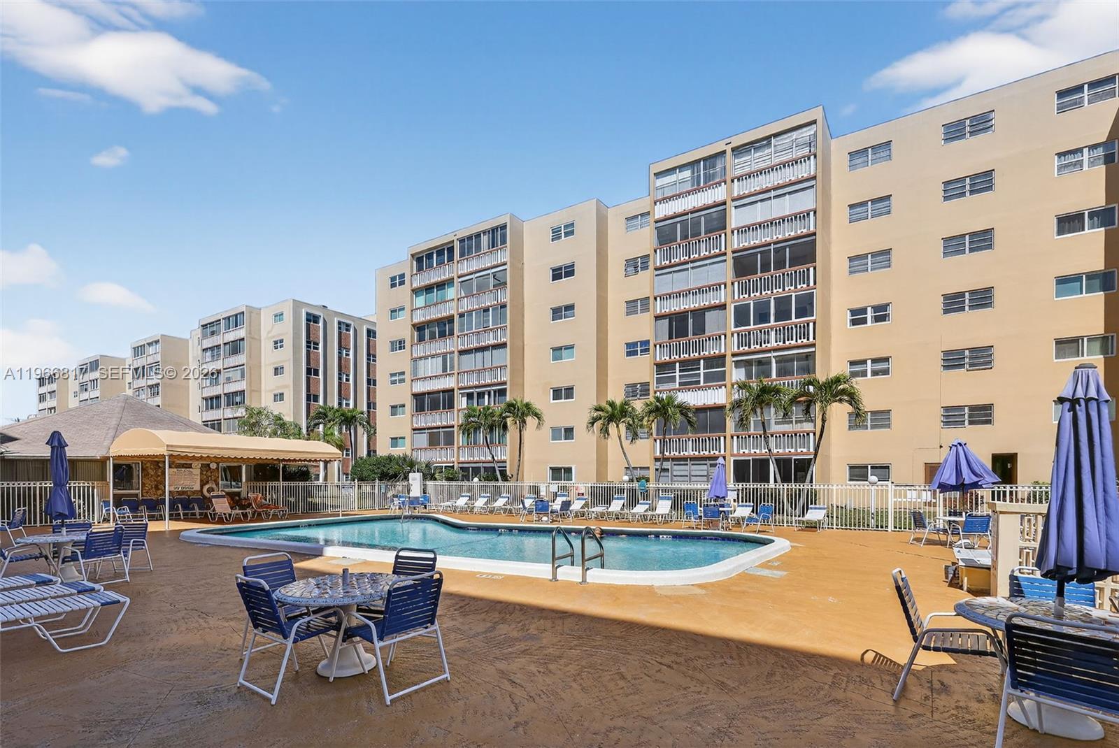 421 NE 14th Ave # 608, Hallandale Beach FL 33009 photo 3