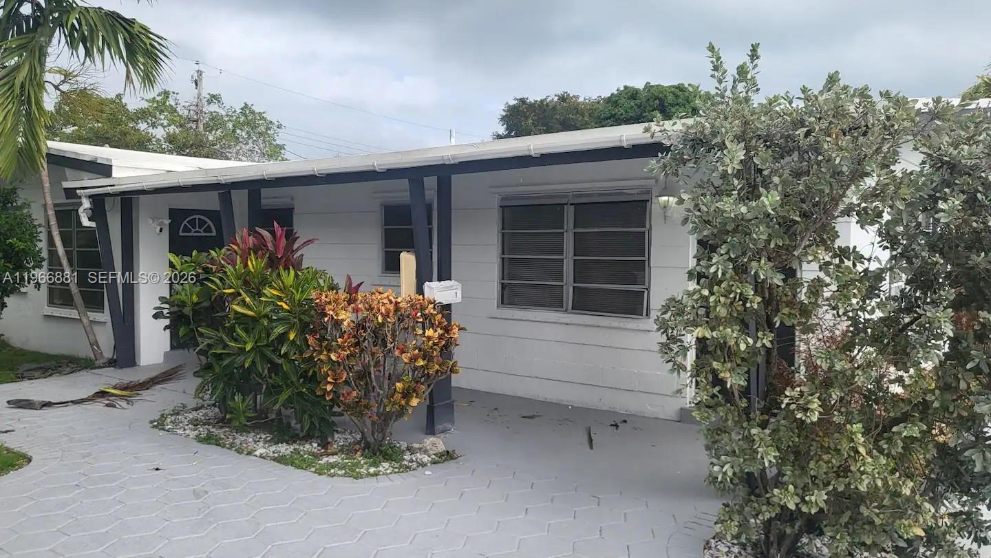 821 NE 6th St # 1, Hallandale Beach FL 33009 photo 2