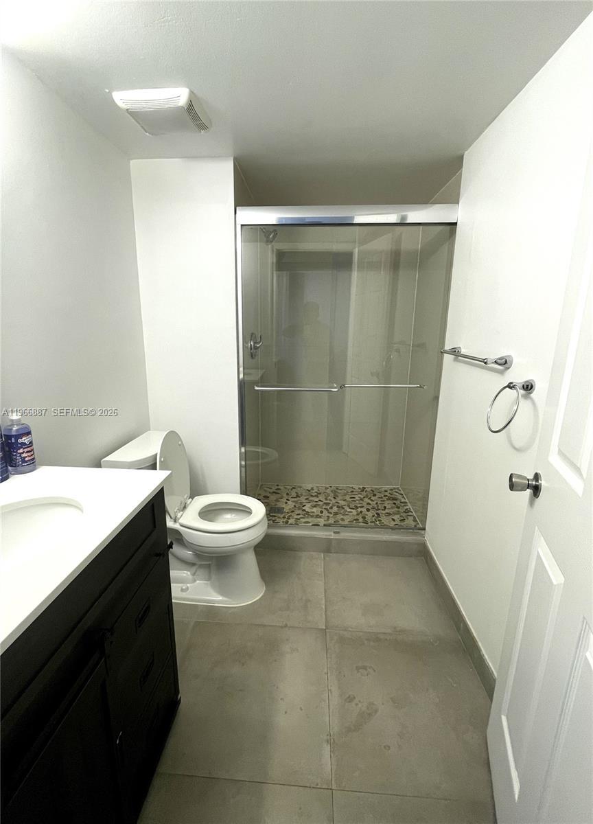 16571 Blatt Blvd # 204, Weston FL 33326 photo 5