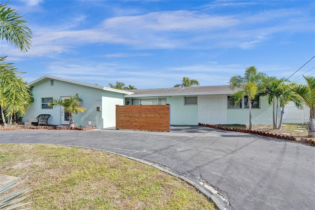 1710 SW 6th Avenue, Pompano Beach FL 33060 photo 4