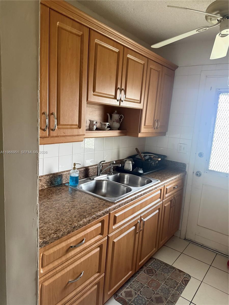 NE 14TH AVE 16790 # 109, North Miami Beach FL 33162 photo 3