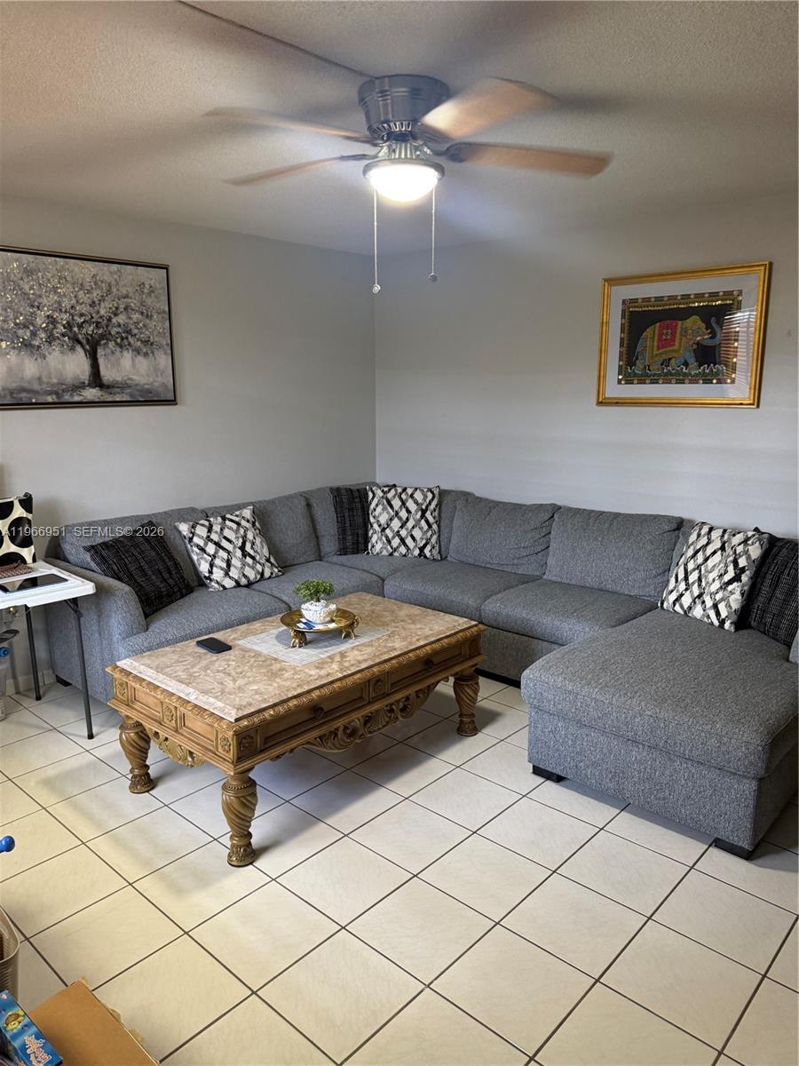 NE 14TH AVE 16790 # 109, North Miami Beach FL 33162 photo 4