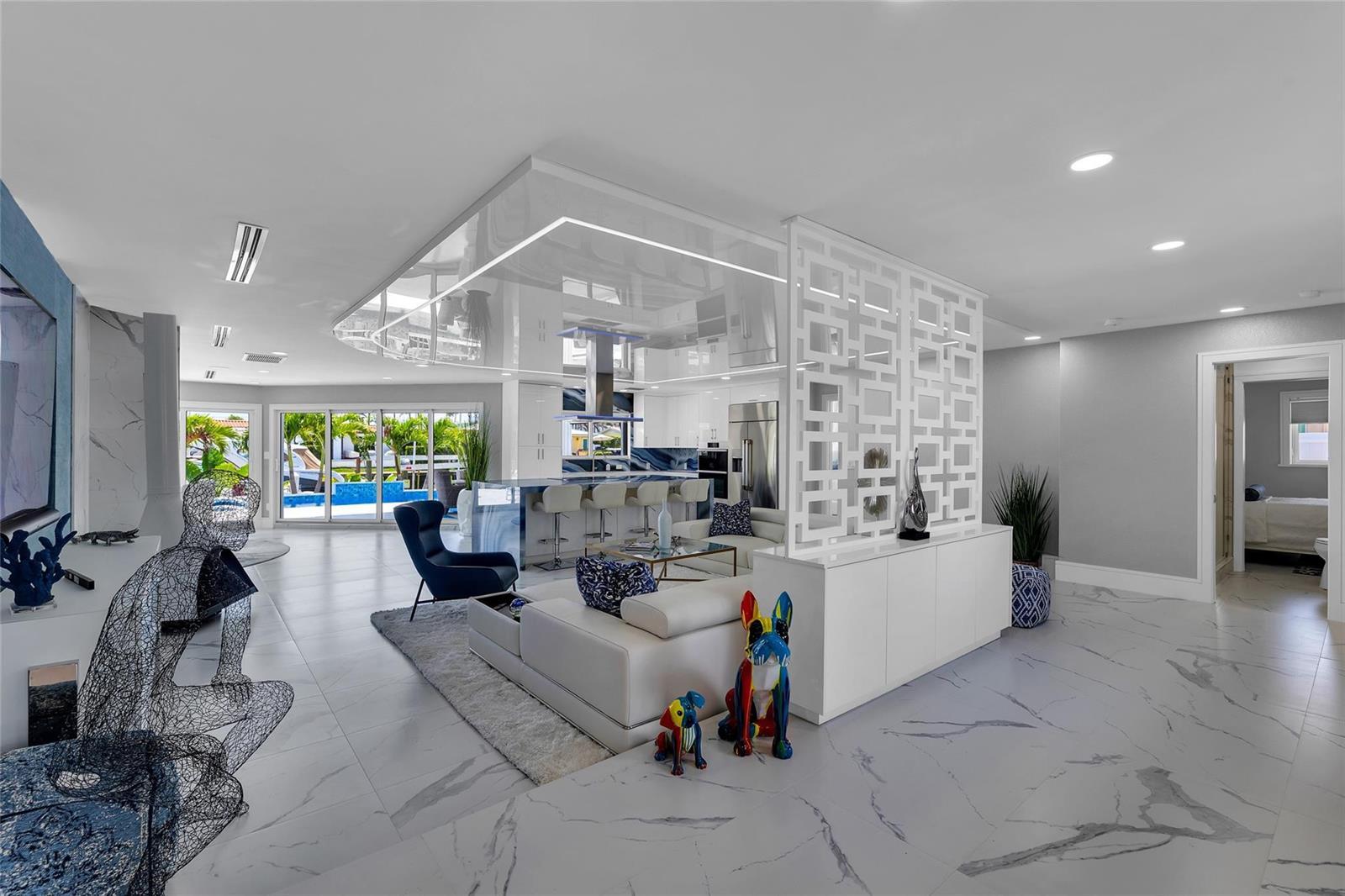 2720 NE 7th Street, Pompano Beach FL 33062