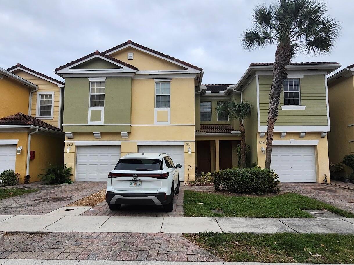 821 Pipers Cay Drive, West Palm Beach FL 33415