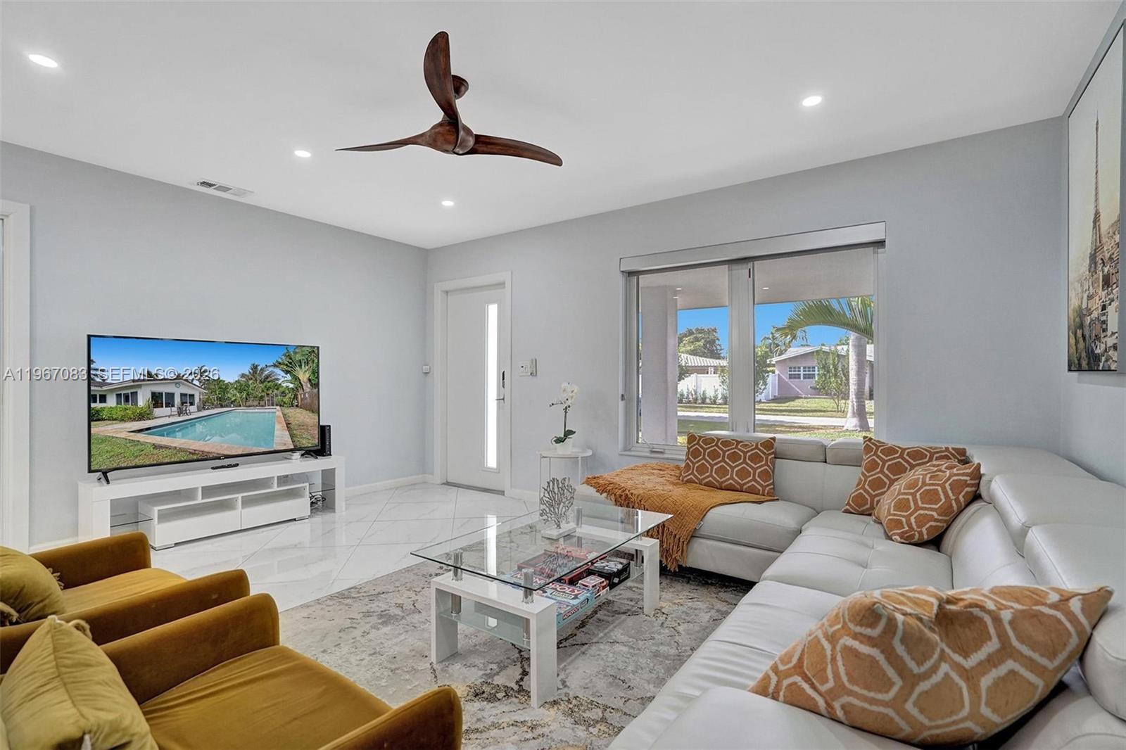 5230 NE 20th Ave, Fort Lauderdale FL 33308 photo 2